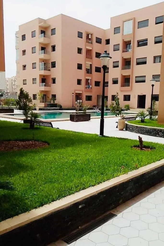 Appartement Deux Chambre Avec Piscine Couverte Марракеш Марокко